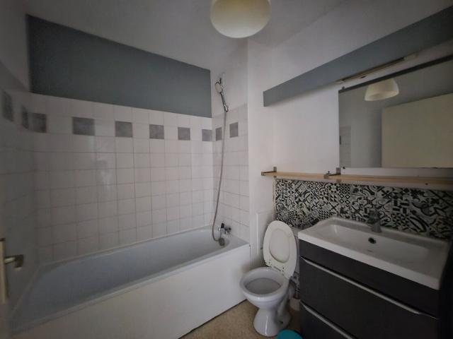 A louer Bordeaux T1meublé 31 m2