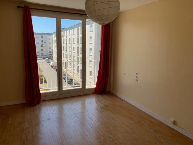 A louer Brest proche Place de Strasbourg T4 3 chambres