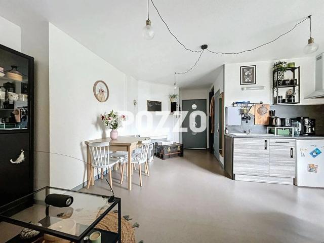 A LOUER CAEN MEMORIAL T2 PARKING 40.33m²