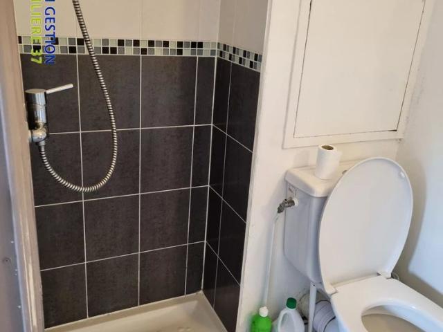 À LOUER – CHAMBRAY LES TOURS – Studio meublé 11,10m² – Réf. TNG G0517