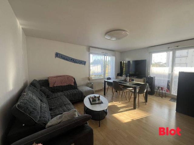 A LOUER CHANTEPIE APPARTEMENT 3 PIECES 60 m2