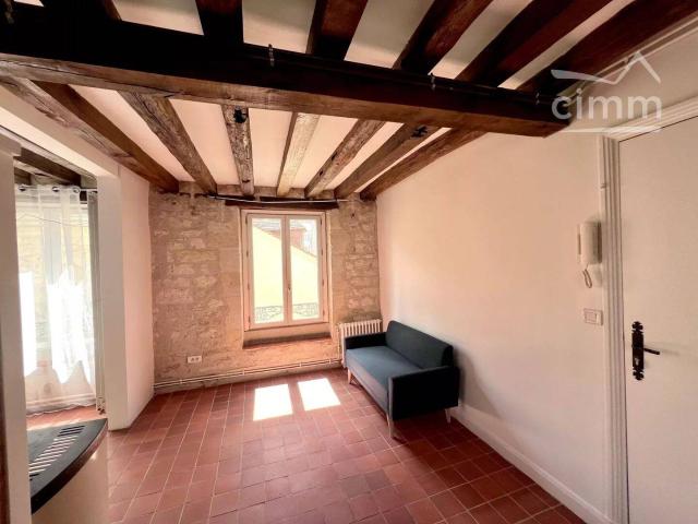 A louer Chantilly duplex F3 en MEUBLE