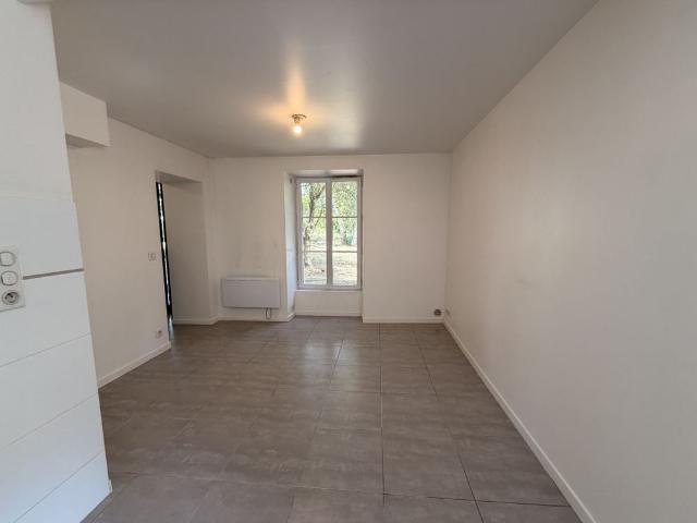 À LOUER – Charmant appartement 2/3 pièces avec terrasse et parking