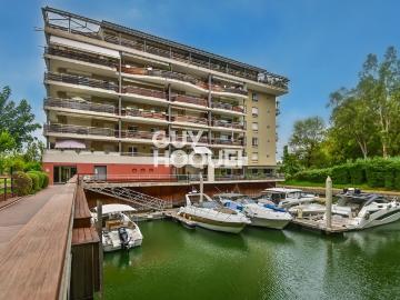 À louer: Charmant appartement 2 pièces avec vue sur la marina à Mandelieu la Napoule !