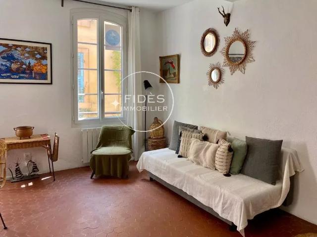 À louer – Charmant studio meublé au cœur du Panier 13002 Marseille