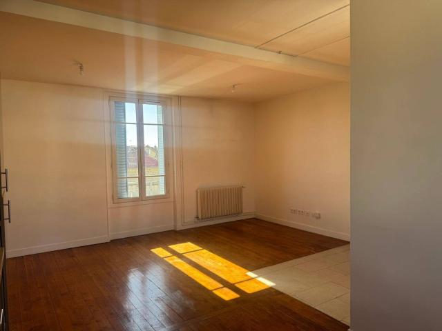 À louer – Charmant 3 pièces avec 2 chambres à Champagne sur Oise