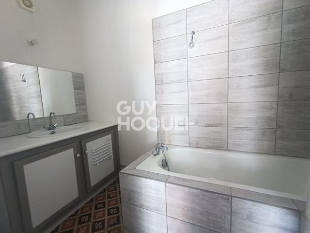 À LOUER ? Duplex T3 de 40 m² avec balcon et cave ? Ouveillan