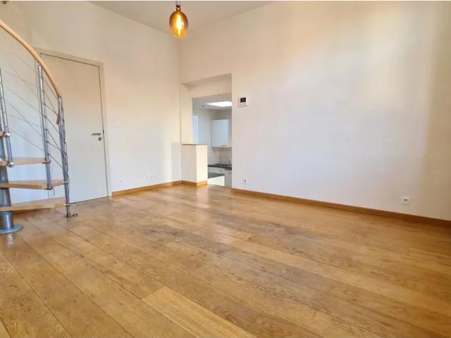 à louer Duplex Bruxelles Rue de Tabora 9
