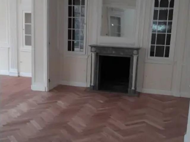 à louer Duplex Ixelles AVENUE lOUISE