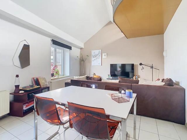 à louer Duplex Namur Rue Bas de la Place