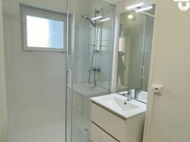 A LOUER F3 CAEN CENTRE VILLE RESIDENCE DU MANEGE