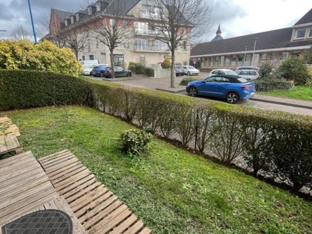 A LOUER F3 de 71.63m² avec terrasse, jardin et place de parking Mesnil Esnar