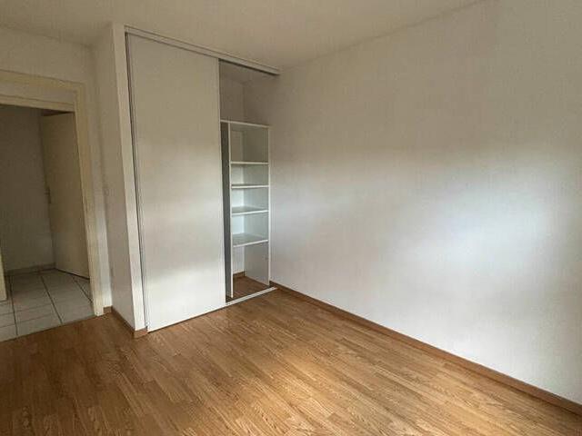 A louer F3 Stiring Wendel avec balcon et piscine Bien idéal