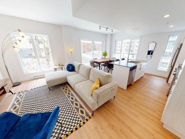 À LOUER + Gym + Club House + 2 chambres Sainte Foy Québec appartement / logement