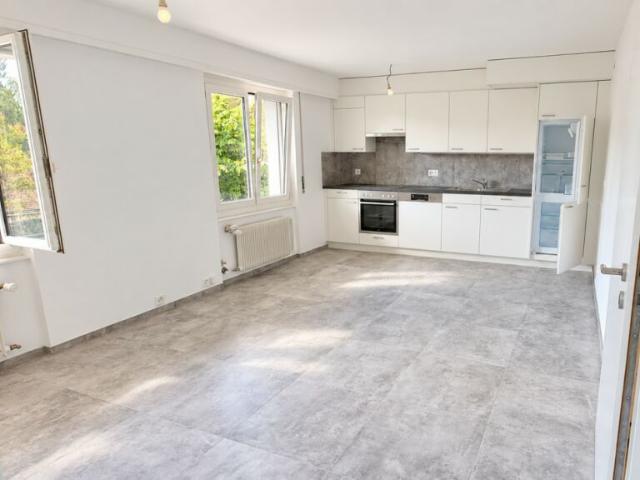 À louer  Joli appartement de 2 pièces entièrement rénové