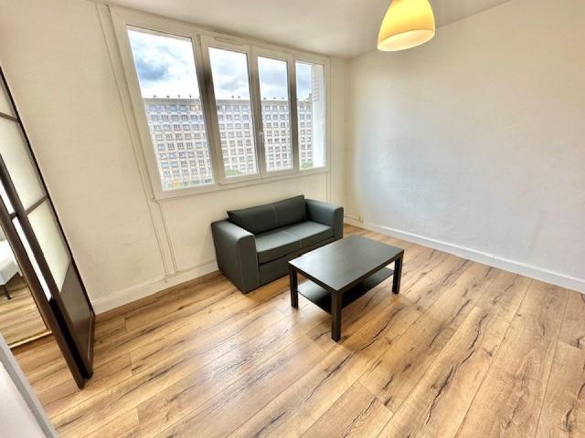 A LOUER JOLI T2 MEUBLÉ DE 35.10 M² RUE DU 4 AOUT 69100 VILLEURBANNE
