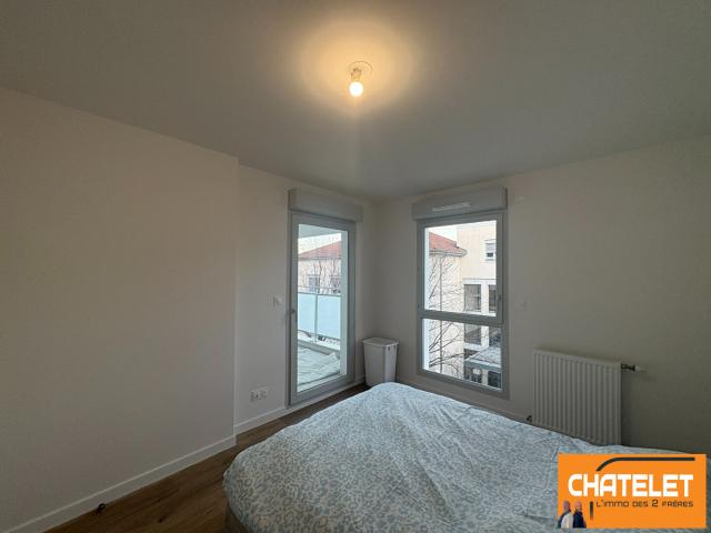 A louer joli T2 MEUBLE 36M2 RESIDENCE NEUVE PROCHE GARE BOURG EN BRESSE