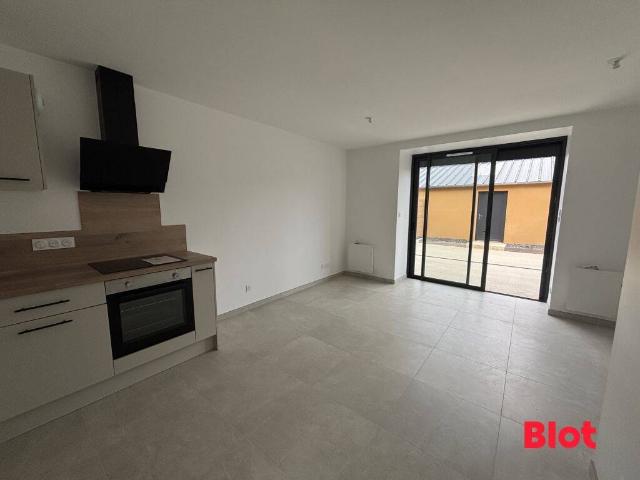 A LOUER LIFFRE MAISON T3 AVEC TERRASSE
