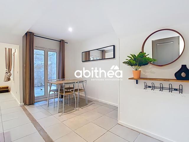 A louer location meublee appartement t2 bis cour exterieure centre ville beziers
