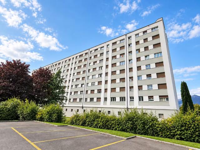 À louer lot 421 appartement de 2 pièces au 4ème étage