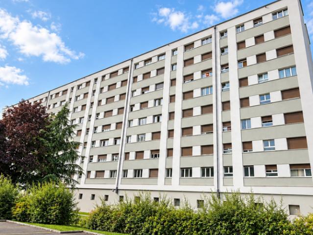 À louer lot 421 appartement de 2 pièces au 4ème étage