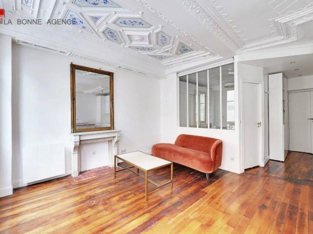 À LOUER PARIS 4 RUE FRANÇOIS MIRON MEUBLÉ 1800€ CC 37M