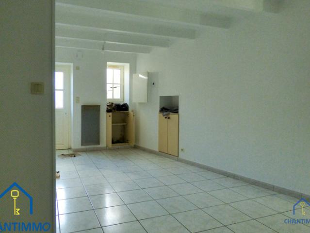 A louer petite maison en centre ville