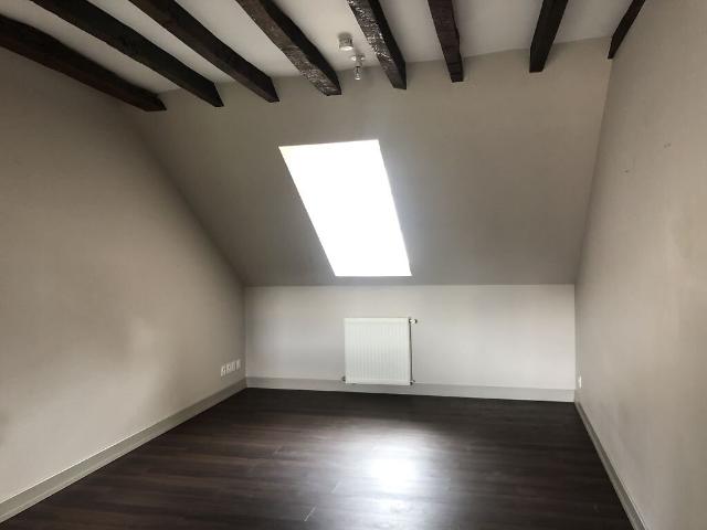 A louer proche Gare bel appartement de type 2