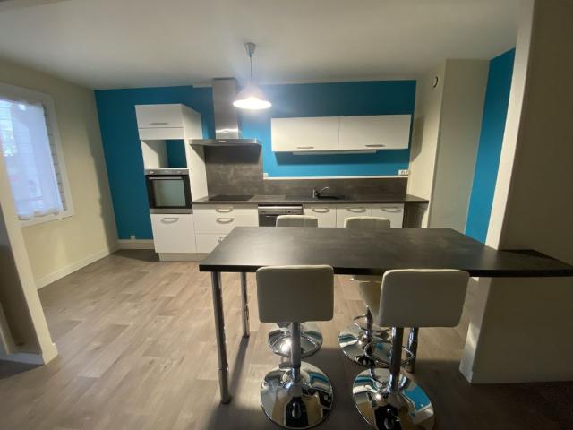 A LOUER Quartier Marronniers T3 de 79.45m² avec terrasse, parking et cave