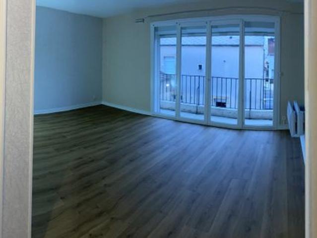 A LOUER Quartier avenue de Dun T2 de 54m² avec parking, balcon et cave