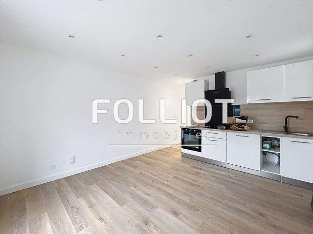 A LOUER, R�sidence le clos Deslandes � Granville, T2 en rez de jardin
