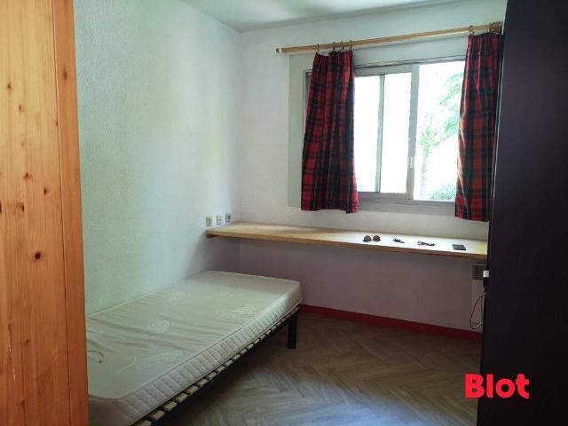 A LOUER / RENNES VILLEJEAN STUDINETTE 9.18m² 382EURCC