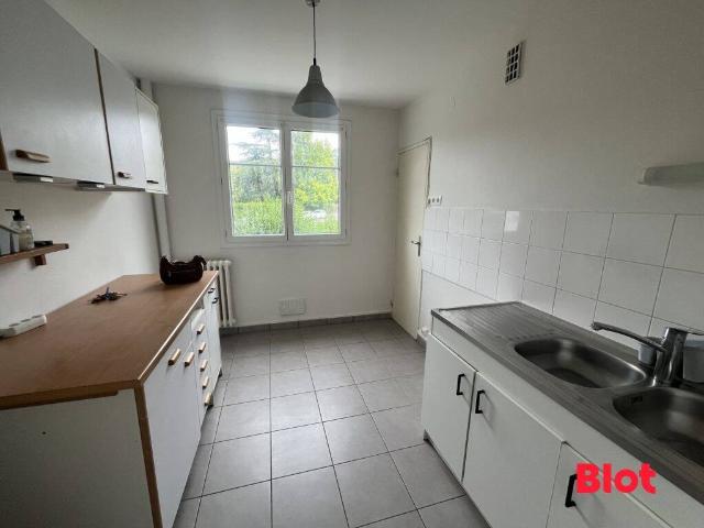 A LOUER RENNES RUE ZACHARIE ROUSSIN 5 pièce s 78.62m2 B
