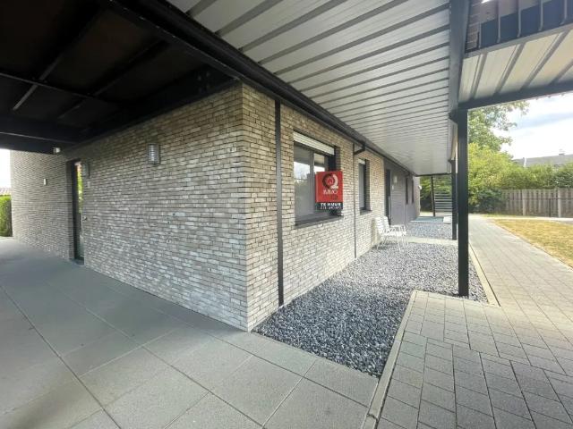à louer Rez De Chaussée Varendonk Campaniestraat