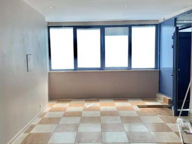 à louer Rez De Chaussée Ixelles dublin