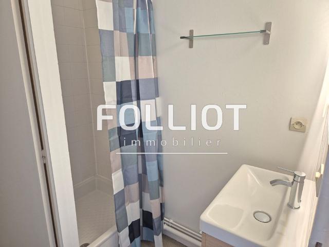 A LOUER Studio 50000 Saint L� PROCHE IUT/FIM 1 pi�ce 21 m�