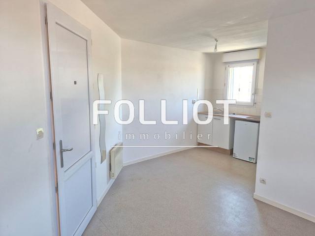 A LOUER Studio 50000 Saint L� PROCHE IUT/FIM 1 pi�ce 21 m�