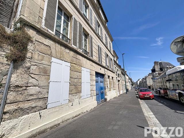 A LOUER: STUDIO 11 M² RUE CAPONIERE CAEN