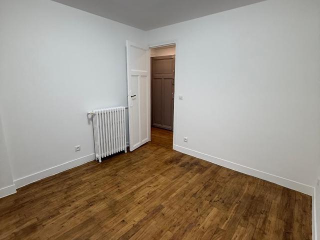 A LOUER STUDIO 18.47m² PARIS XVème. REFAIT NEUF: PARIS 15ème 75015 18.47 m² | GTF Location