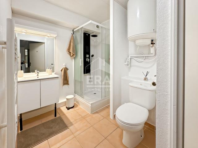 À louer, Studio 25 m2, Marseille 13004, Chutes Lavie