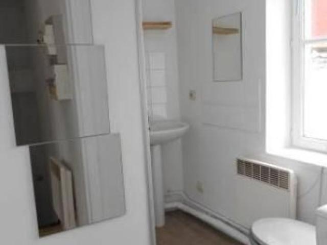 A LOUER STUDIO VIEUX LILLE