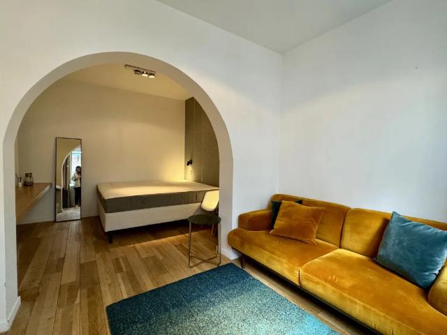 à louer Studio Bruxelles Quai au Foin