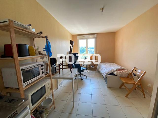 A louer studio centre ville VIRE NORMANDIE