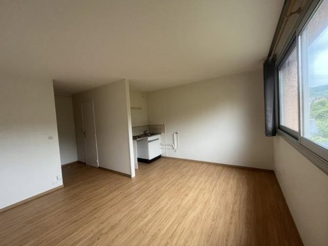 A LOUER Studio de 23m² à ROUEN 136 Bis Rue du Renard