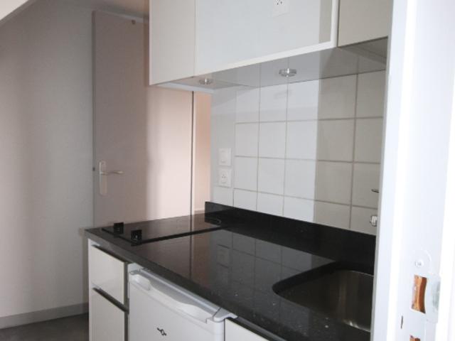 À LOUER – Studio de 22 m², Rue de Solférino – LILLE CENTRE réf 665 005