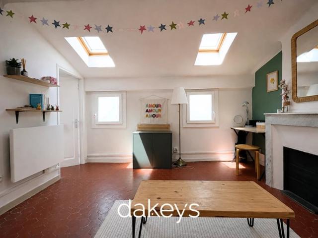 À LOUER – Studio de 28 m² – Notre Dame Du Mont 6ème
