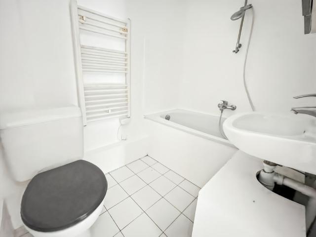 À LOUER – Studio de 28 m² à Athis Mons – Quartier recherché