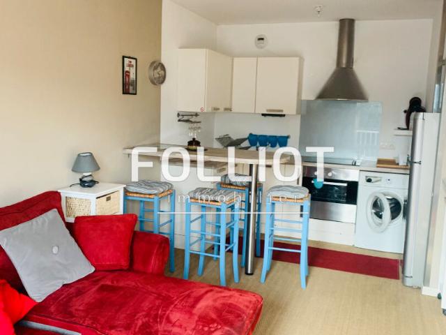 A LOUER Studio MEUBLE 50000 Saint Lô 1 pièce 29.11 m²