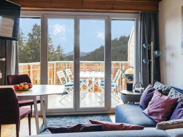 A LOUER STUDIO MEUBLE A CRANS MONTANA
