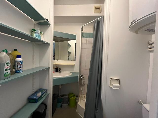 À LOUER – Studio MEUBLÉ de 19 m², Rue de Tournai – EURALILLE réf 1520 415